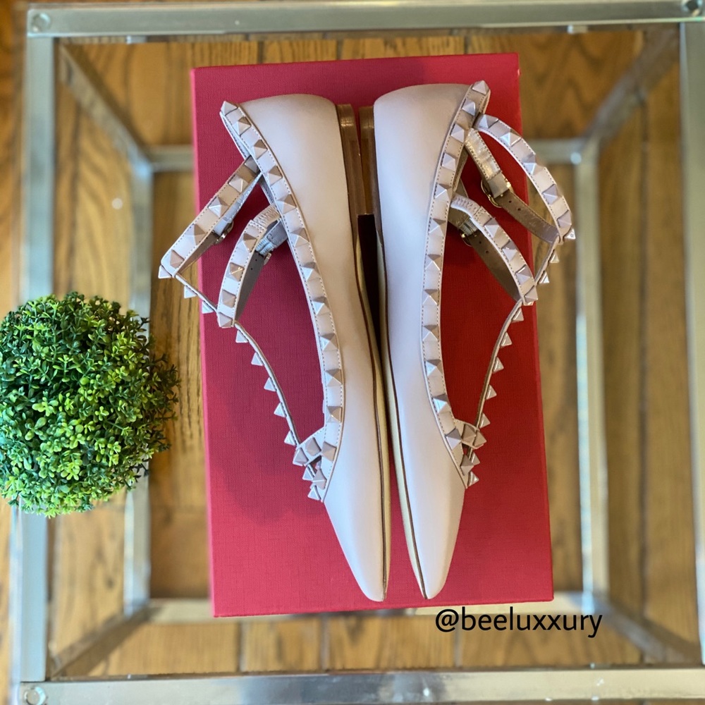 ✨NEW✨ Valentino Rockstud T-strap Ballerina 37 7